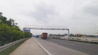penyempurnaan-gantry-uji-coba-sistem-transaksi-mlff-di-jalan-tol-jagorawi-